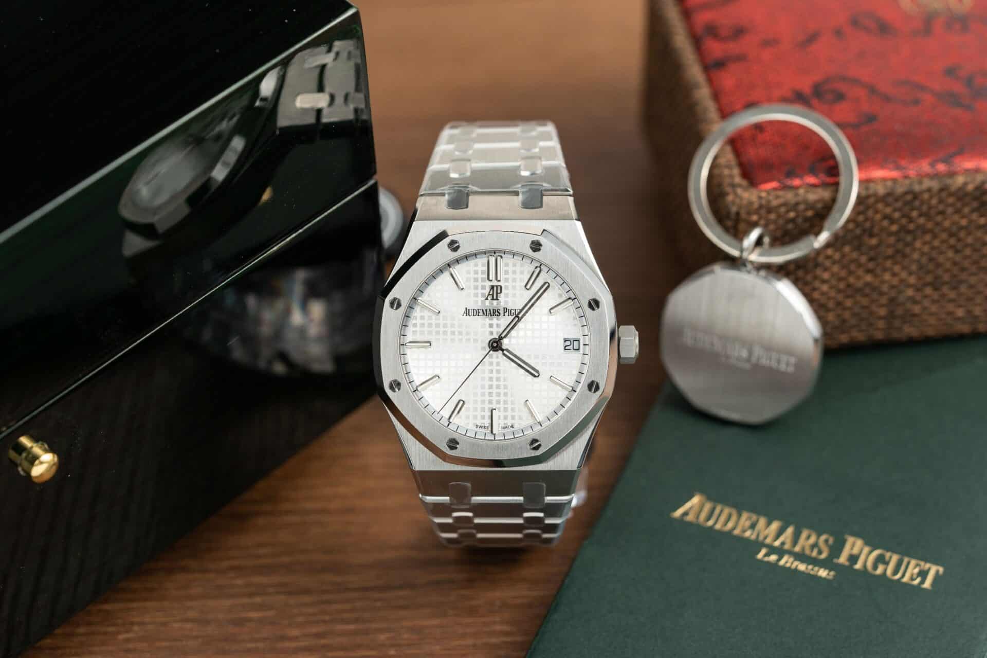 Audemars Piguet Royal Oak 15500ST White Dial Best Replica 41mm | WATCHREPLICAEXPERT