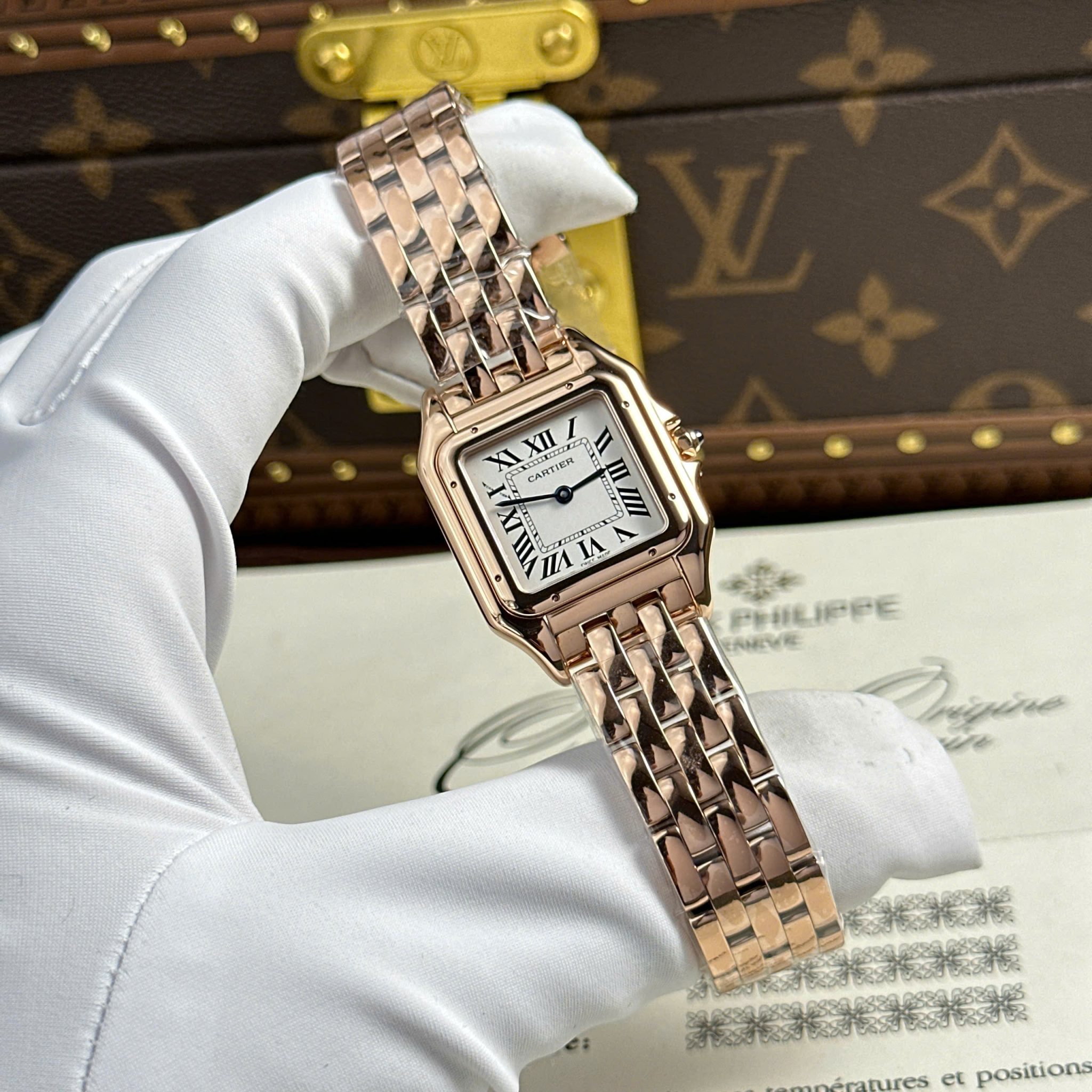 Cartier Panthère Medium Model Rose Gold White Dial Best Replica BVF 27mm x 36mm | WATCHREPLICAEXPERT