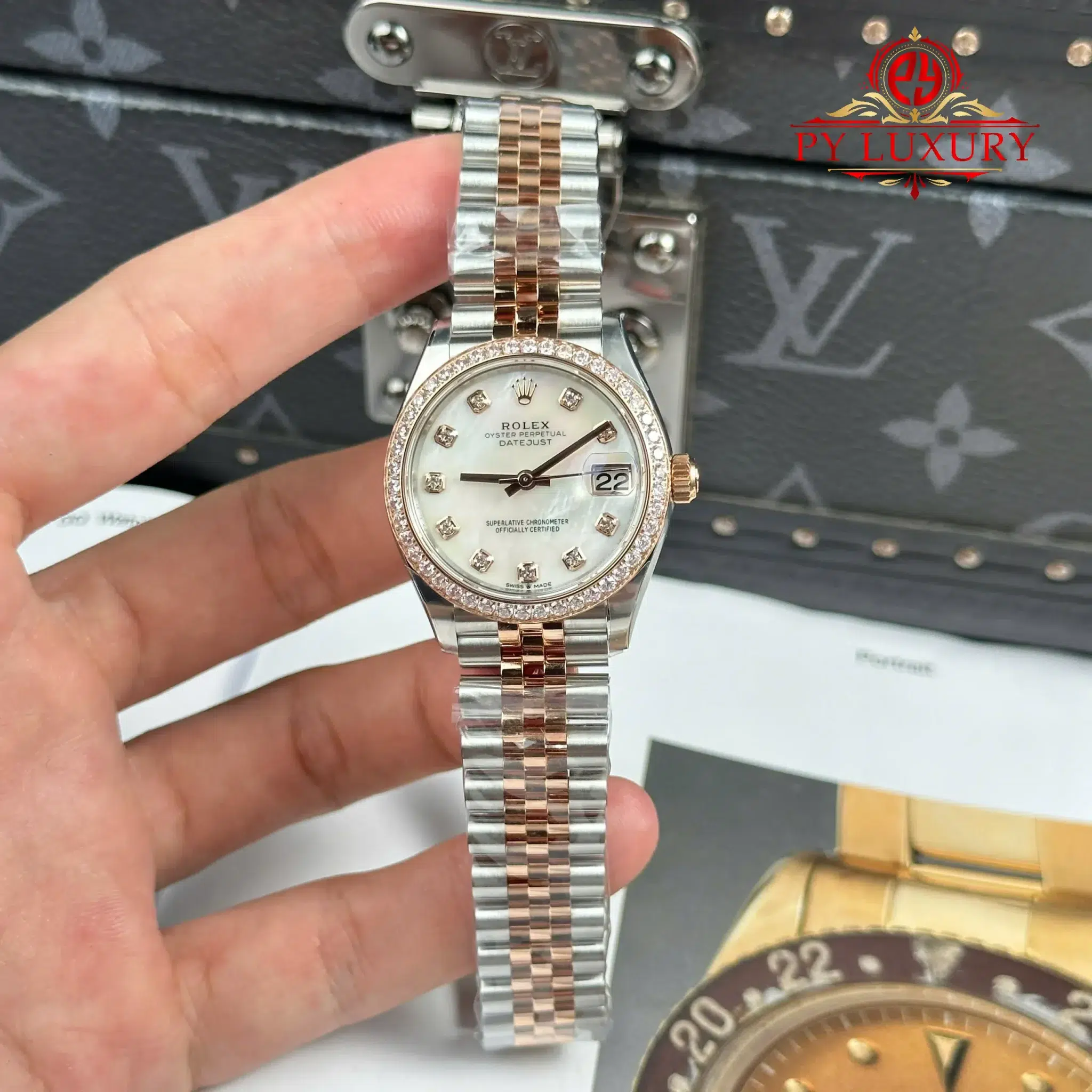 Đồng Hồ Nữ Rolex Datejust 278381RBR-0026 Demi Vàng Hồng Mặt Khảm Trai Viền Đá Dây Jubilee Replica 1:1 THBF 31mm | WATCHREPLICAEXPERT