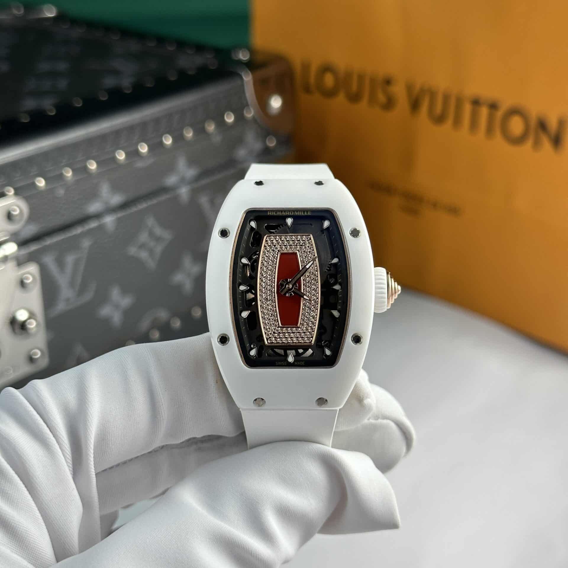 Đồng Hồ Richard Mille RM07-01 Red Lip Vỏ Gốm Trắng Replica Cao Nhất 45.32 x 32.3mm | WATCHREPLICAEXPERT