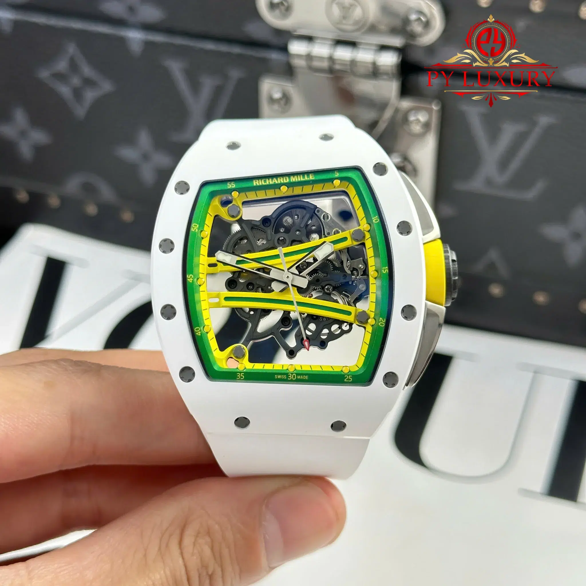 Đồng Hồ Richard Mille RM61-01 Yohan Blake Asia Limited Vỏ Gốm Trắng Replica 1:1 Nhà Máy ZF 42.7mm x 50.23mm | WATCHREPLICAEXPERT