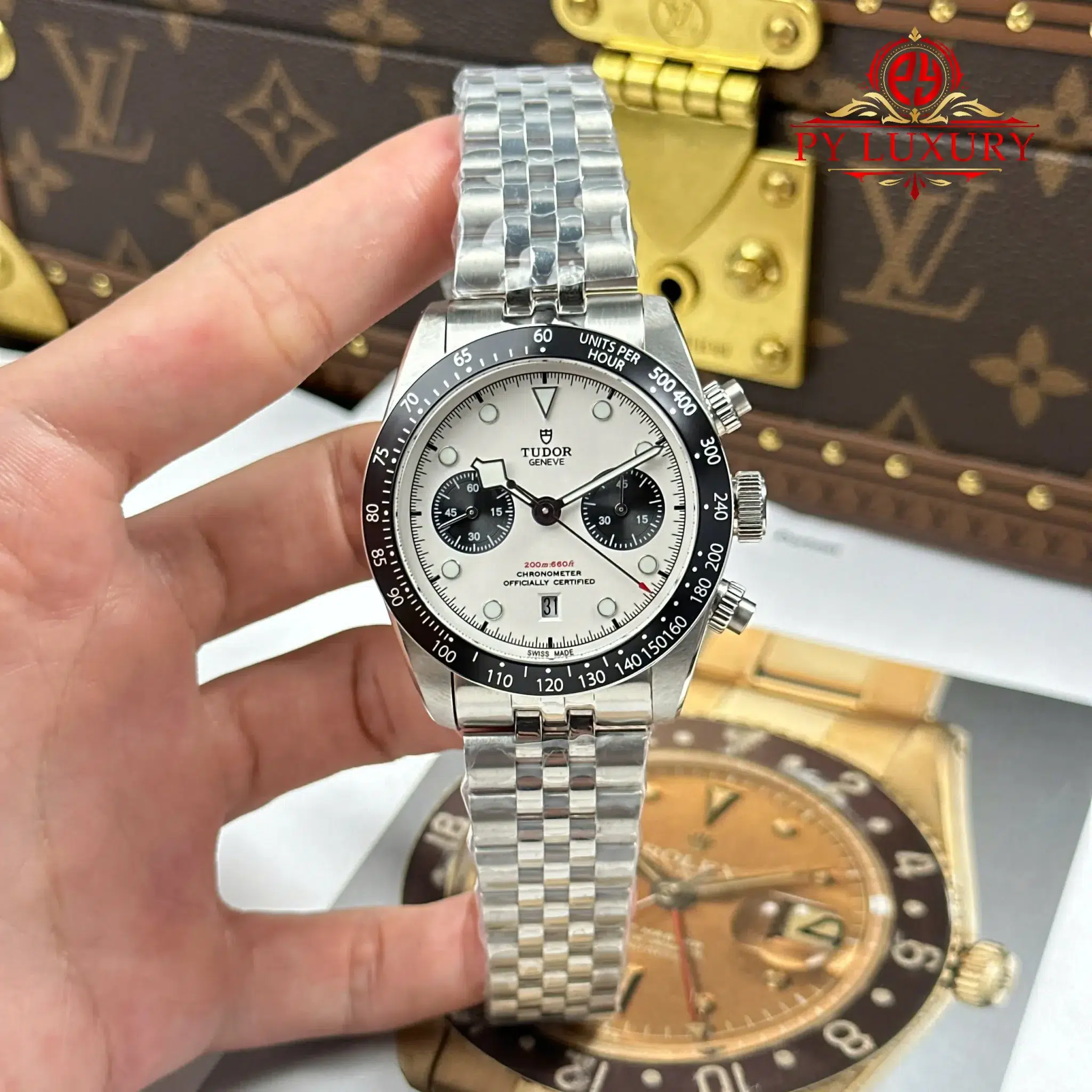 Đồng Hồ Tudor Black Bay Chrono 79360N Mặt Trắng Dây Jubilee Replica 1:1 TWF 41mm | WATCHREPLICAEXPERT