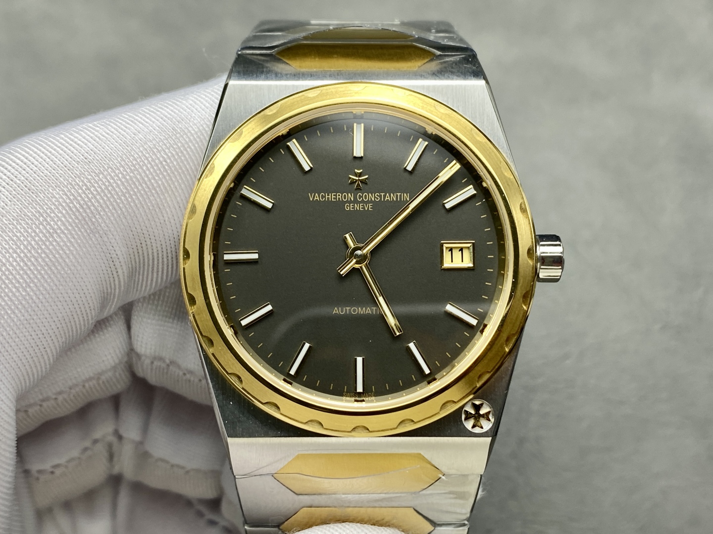 Đồng Hồ Vacheron Constantin Historiques 222 Jumbo Demi Vàng Gold Mặt Xám Rep 1:1 8+ Factory 37mm | WATCHREPLICAEXPERT