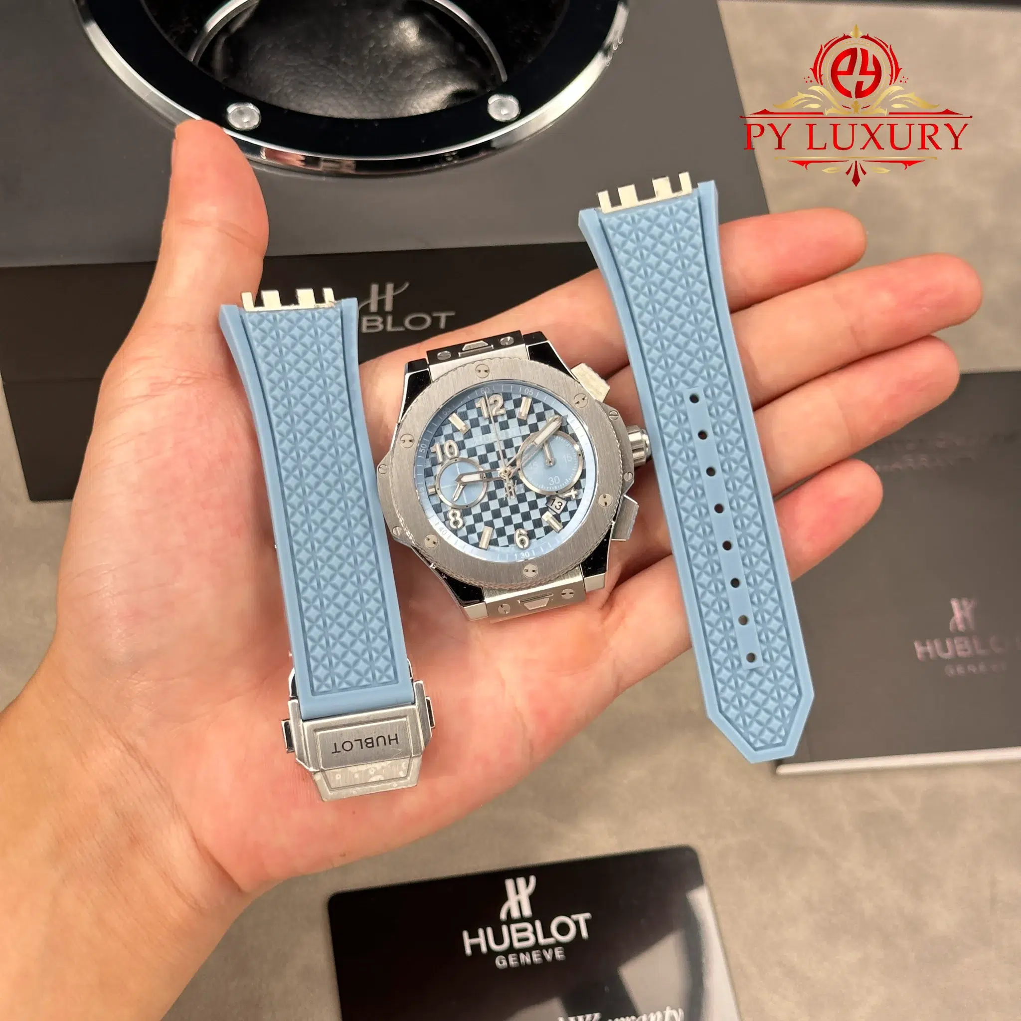 Hublot Big Bang Original Unico Titanium Coal Blue Rubber Strap Best Replica 43mm | WATCHREPLICAEXPERT