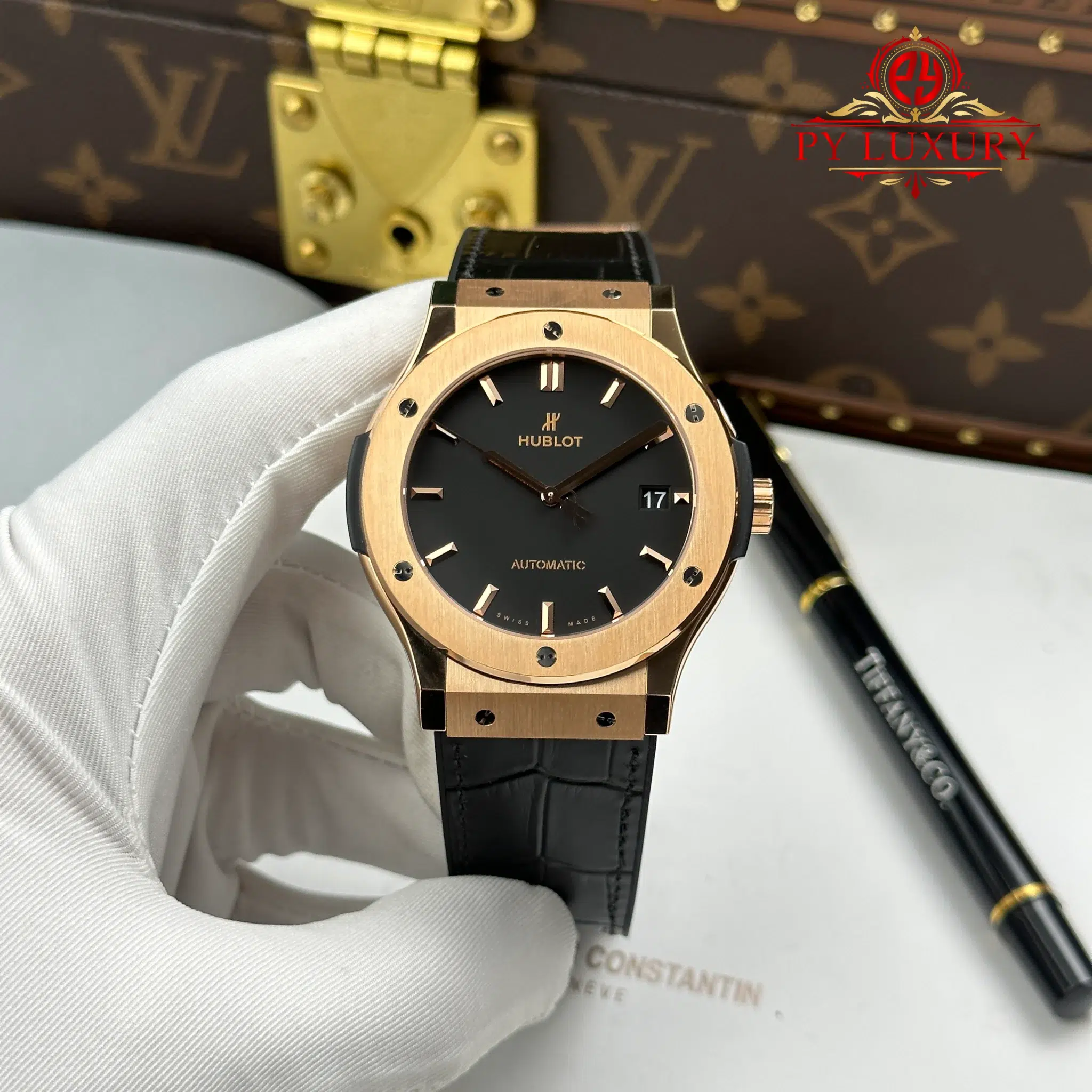 Hublot Classic Fusion King Gold Black Dial 45mm 1:1 Best Replica JJZ Factory | WATCHREPLICAEXPERT