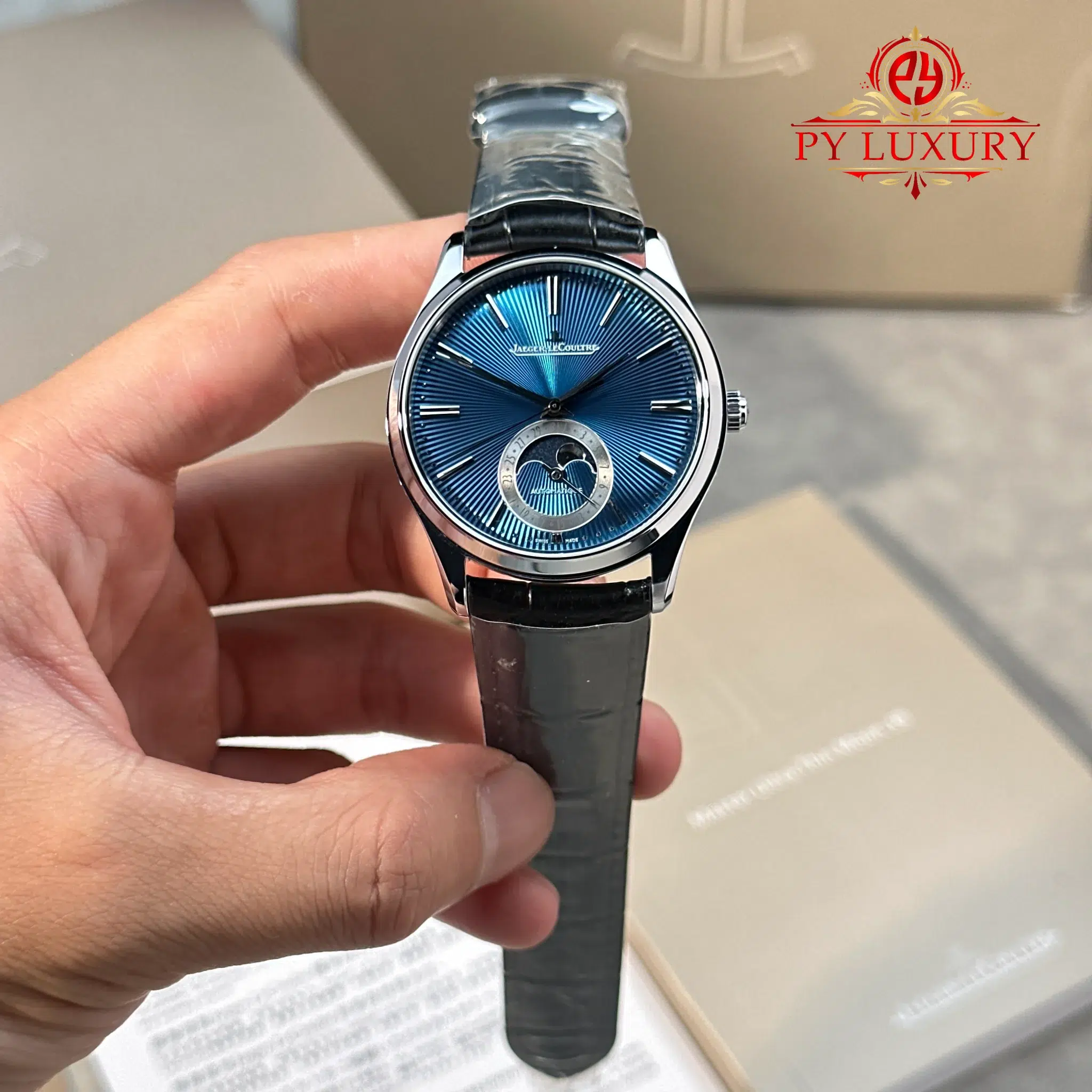 Jaeger-LeCoultre Master Ultra Thin Moon Enamel Q13635E1 Blue Dial Leather Strap Best Replica JJF 39mm | WATCHREPLICAEXPERT