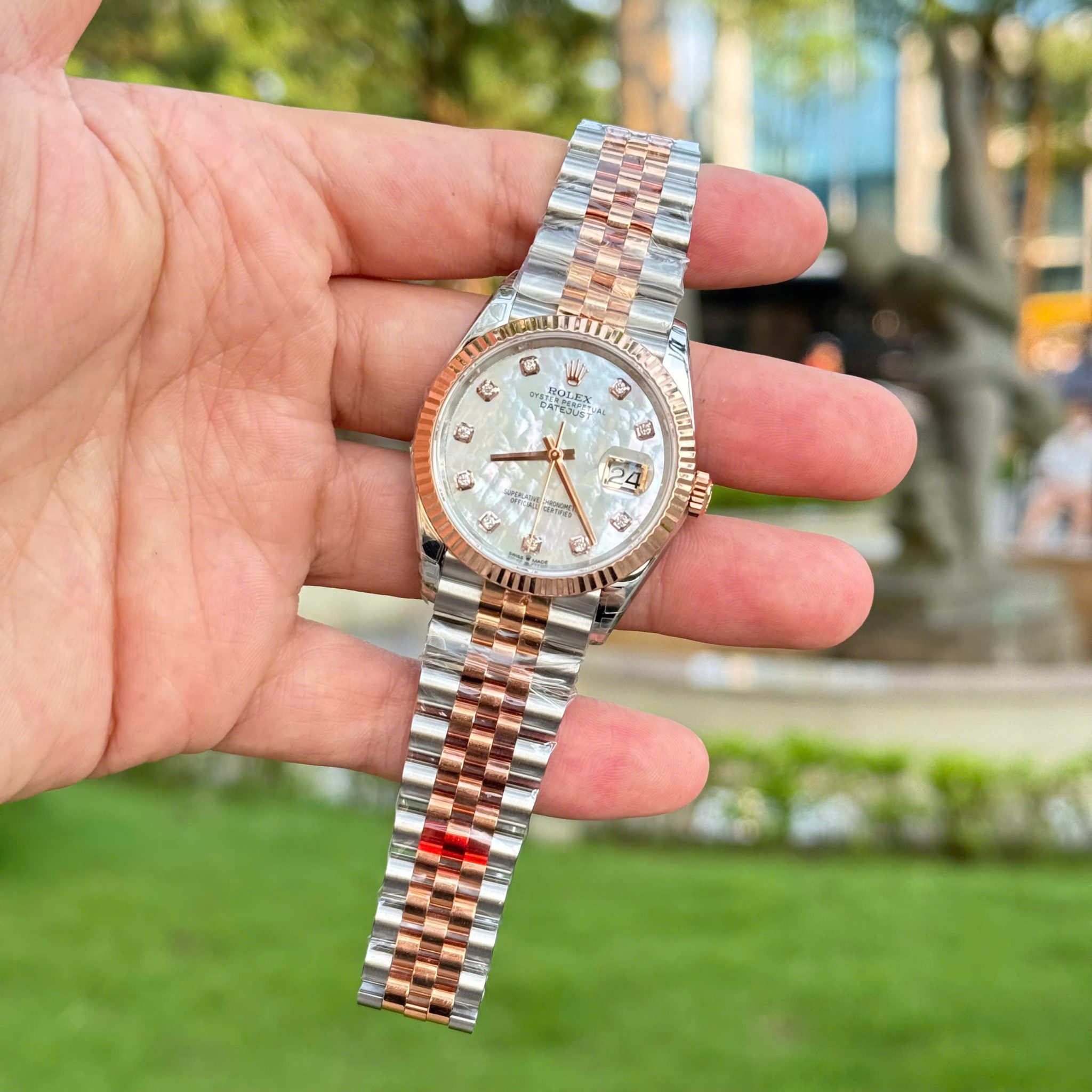 Rolex Datejust 126231 Steel & Rose Gold Custom Natural MOP Diamond Dial Jubilee Bracelet 1:1 Best Replica VSF 36mm | WATCHREPLICAEXPERT
